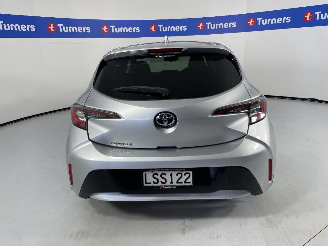 Photo '6' of Toyota Corolla