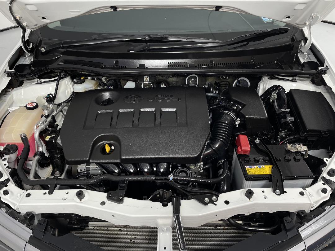 Photo '13' of Toyota Corolla