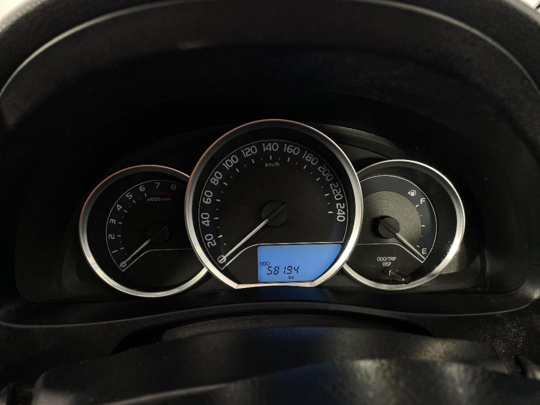 Photo '21' of Toyota Corolla