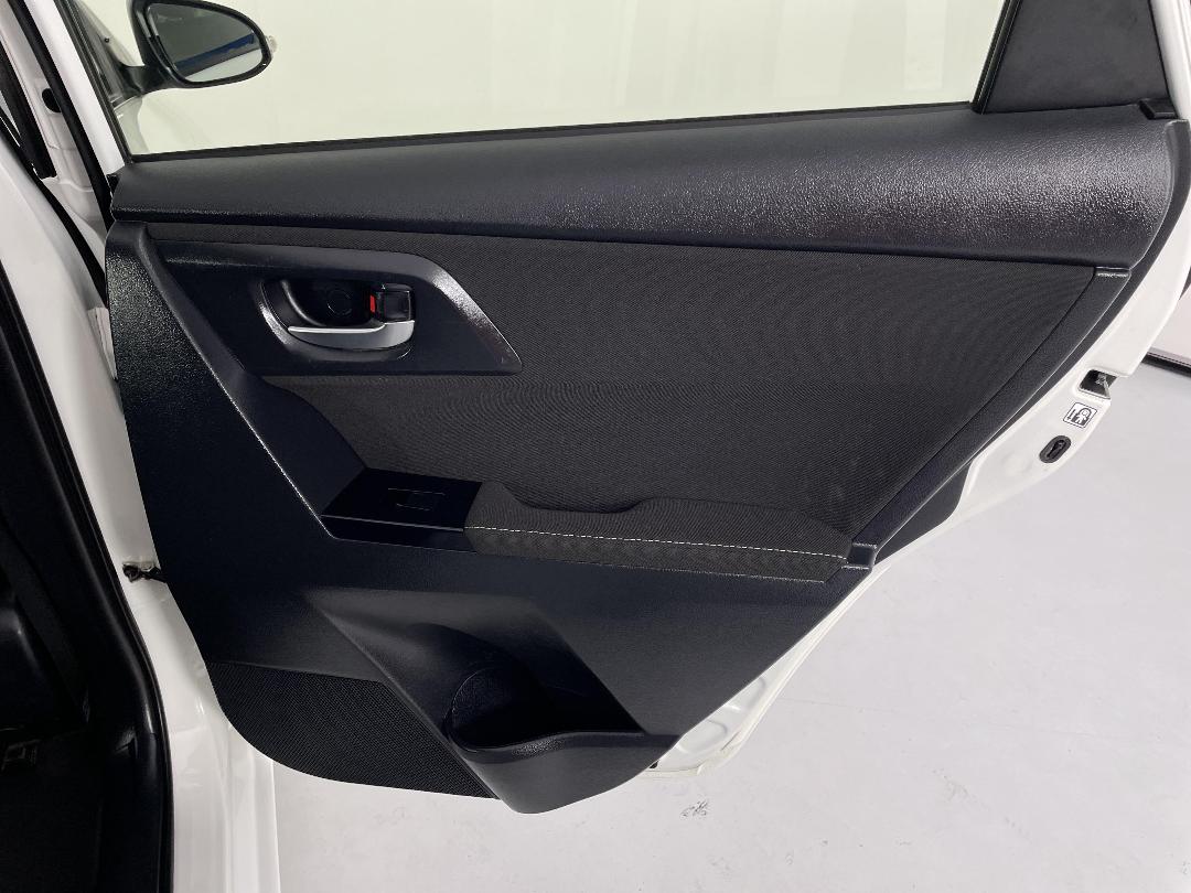 Photo '19' of Toyota Corolla