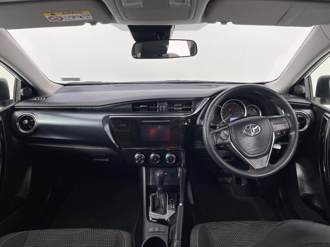 Photo '17' of Toyota Corolla