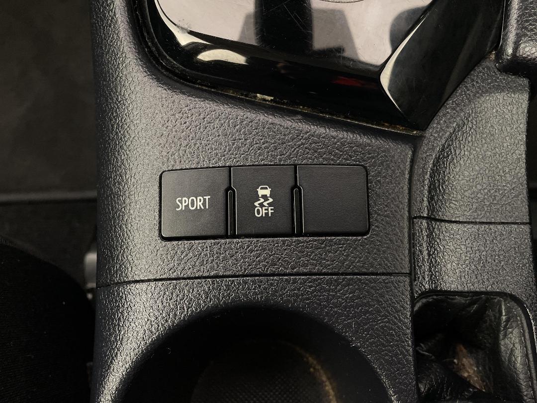 Photo '23' of Toyota Corolla