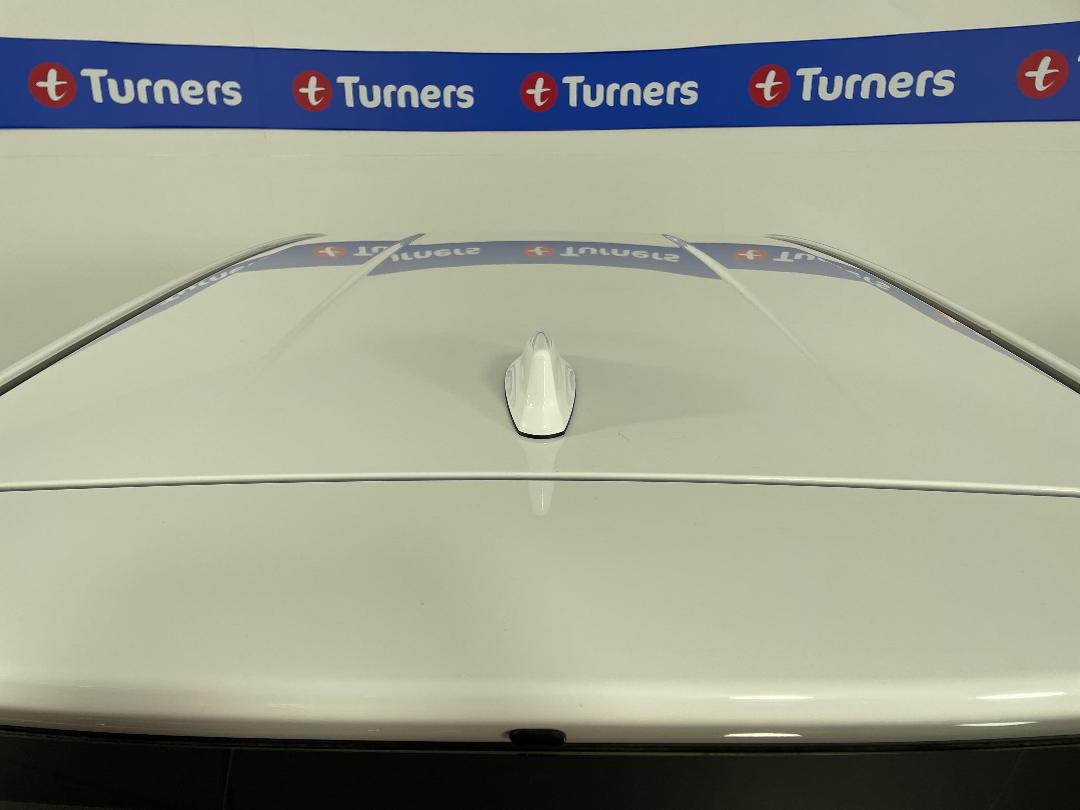 Photo '32' of Toyota Corolla