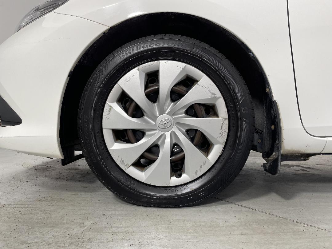 Photo '10' of Toyota Corolla Photo '10' of Toyota Corolla