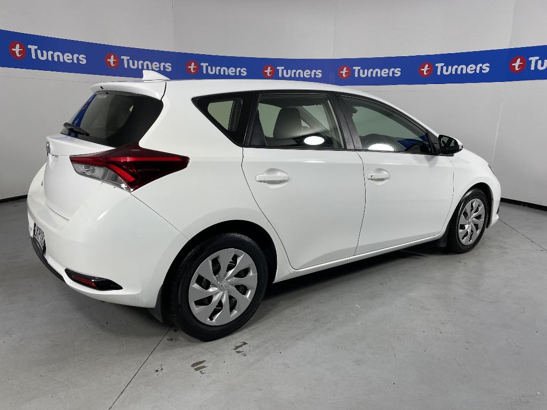 Photo '7' of Toyota Corolla Photo '7' of Toyota Corolla