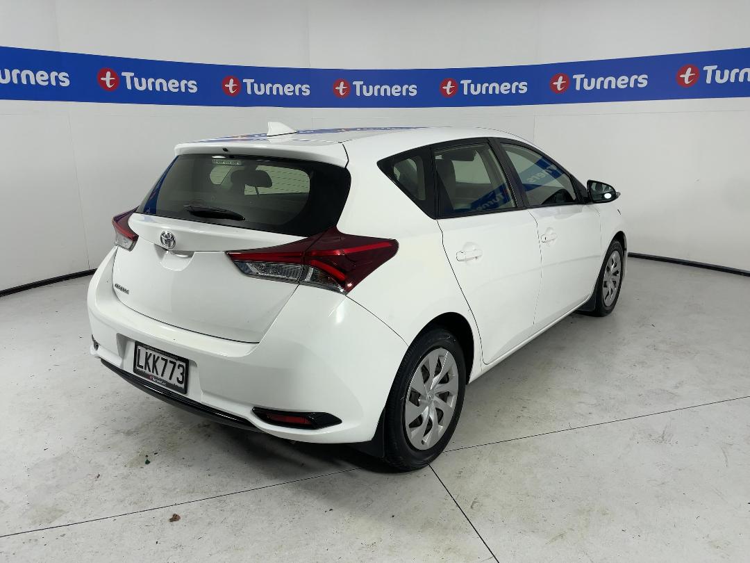 Photo '7' of Toyota Corolla