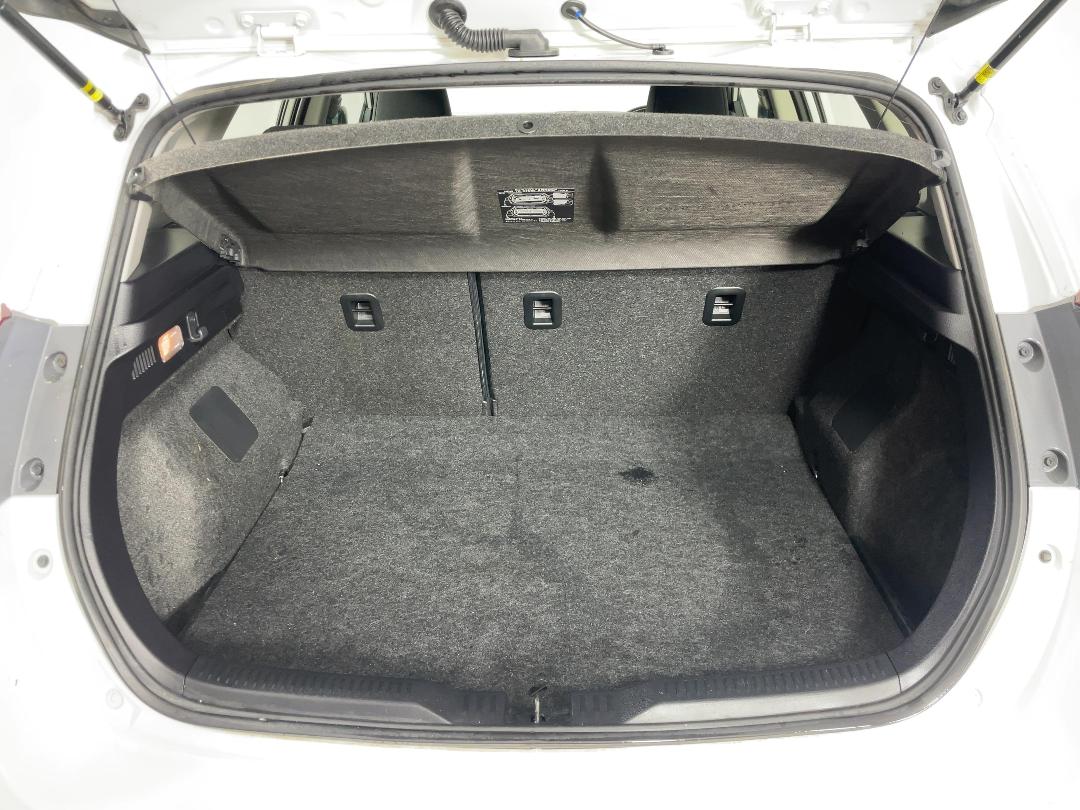 Photo '14' of Toyota Corolla