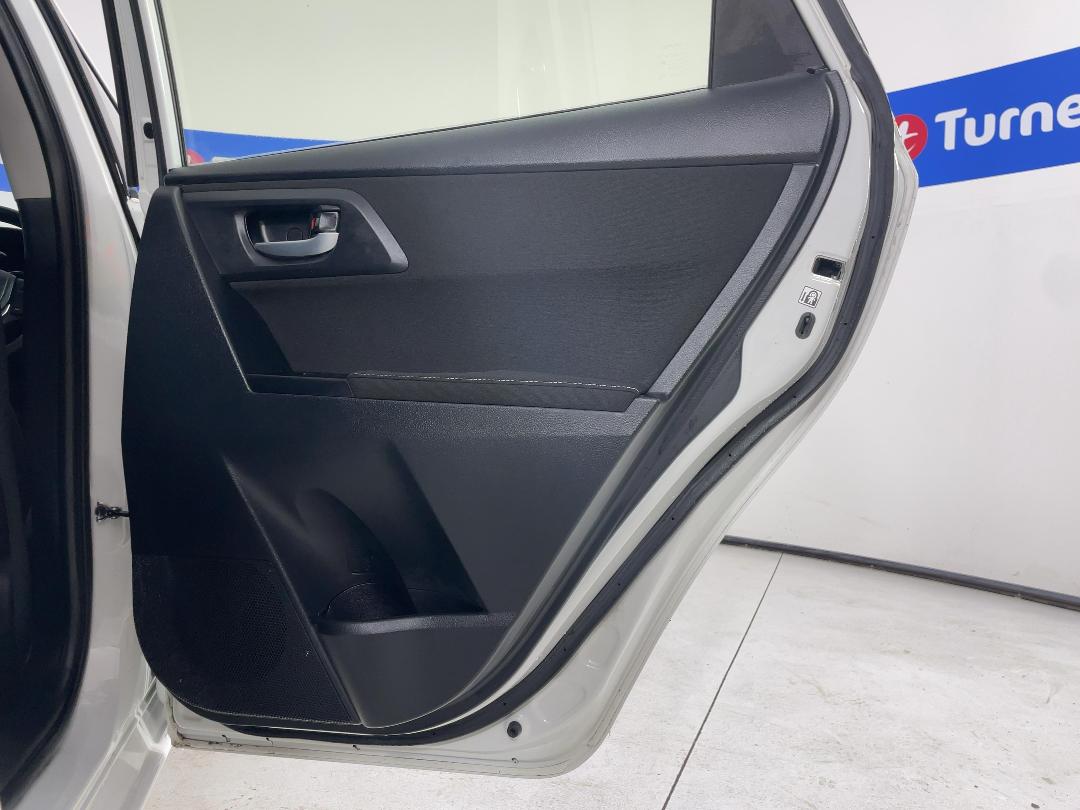 Photo '19' of Toyota Corolla