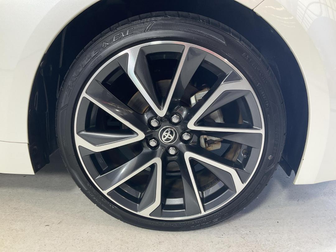 Photo '9' of Toyota Corolla