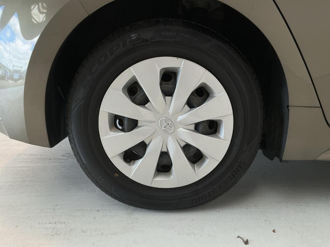 Photo '12' of Toyota Corolla Photo '12' of Toyota Corolla