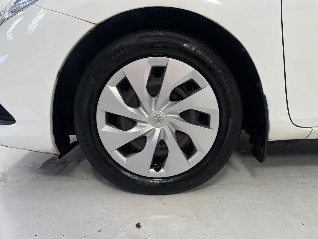 Photo '10' of Toyota Corolla Photo '10' of Toyota Corolla