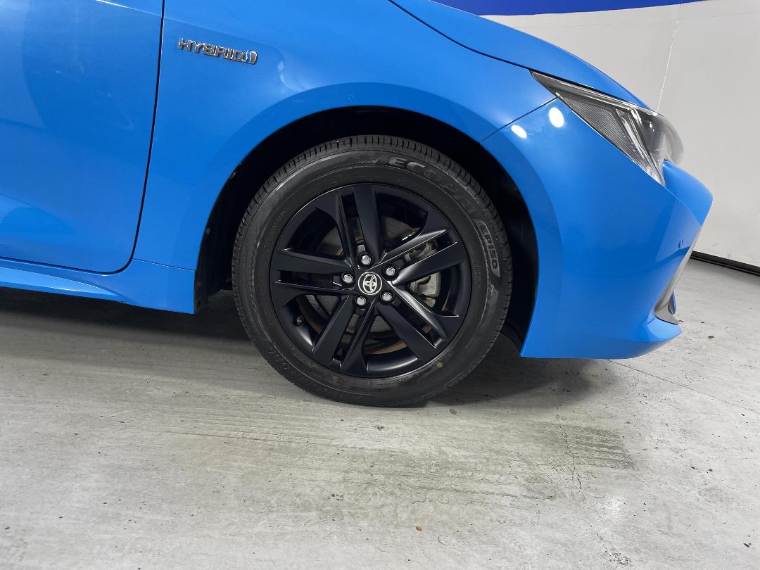 Photo '9' of Toyota Corolla Photo '9' of Toyota Corolla