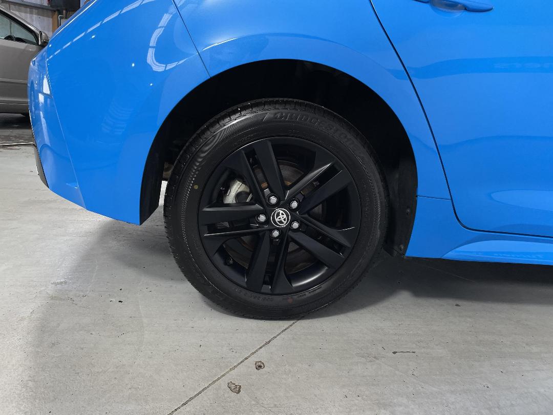 Photo '12' of Toyota Corolla Photo '12' of Toyota Corolla