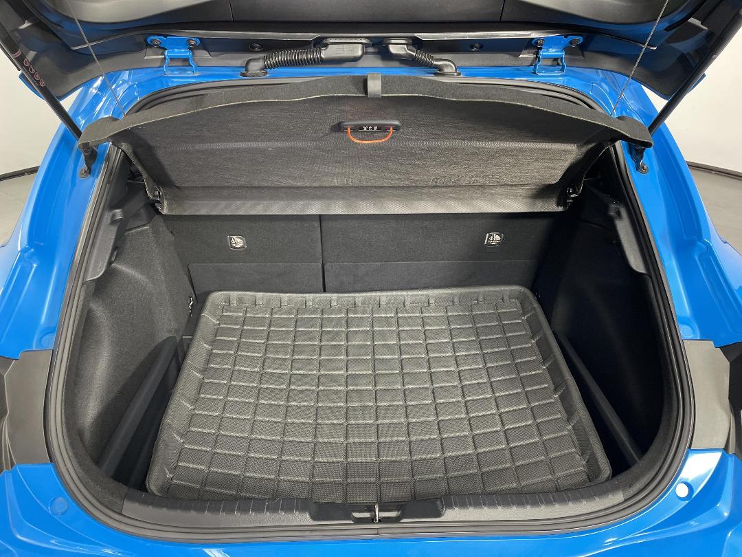 Photo '14' of Toyota Corolla Photo '14' of Toyota Corolla