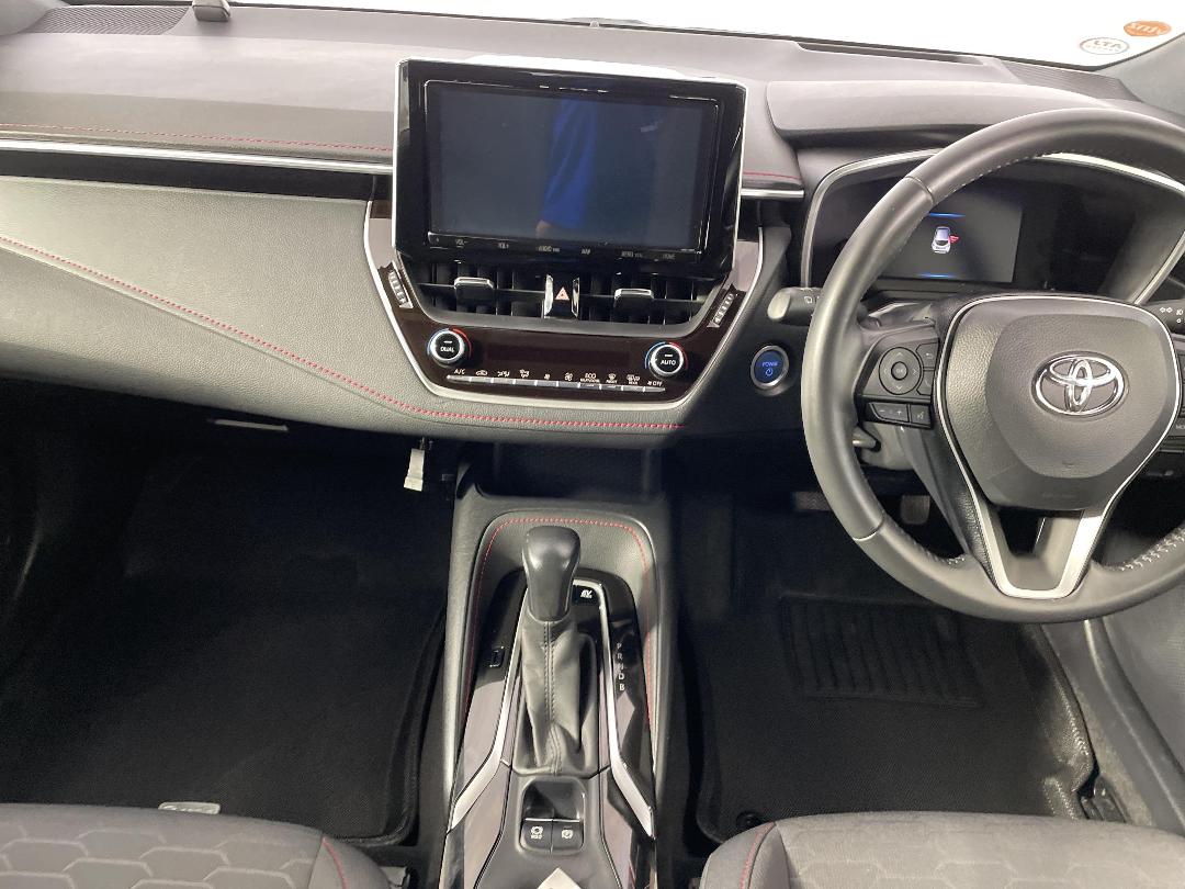 Photo '18' of Toyota Corolla Photo '18' of Toyota Corolla