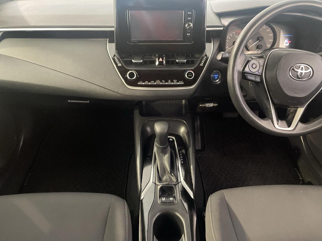 Photo '18' of Toyota Corolla