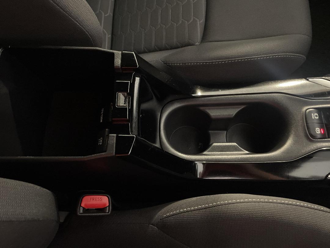 Photo '32' of Toyota Corolla