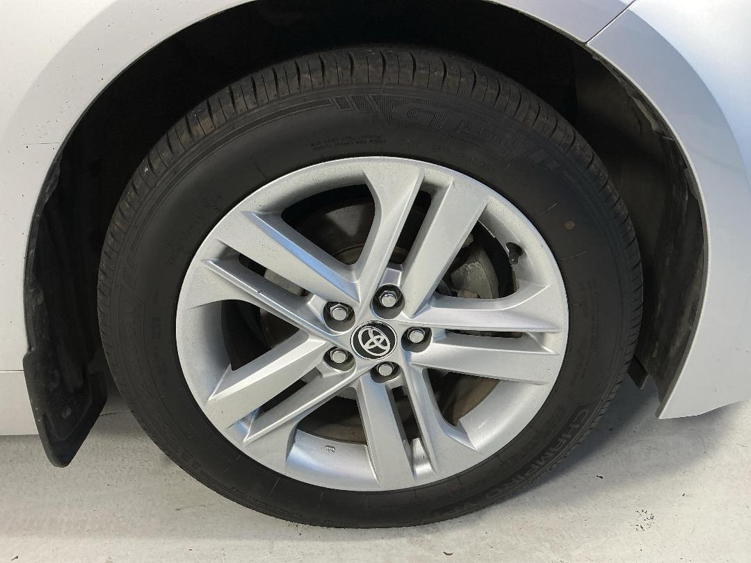 Photo '2' of Toyota Corolla GX Photo '2' of Toyota Corolla GX