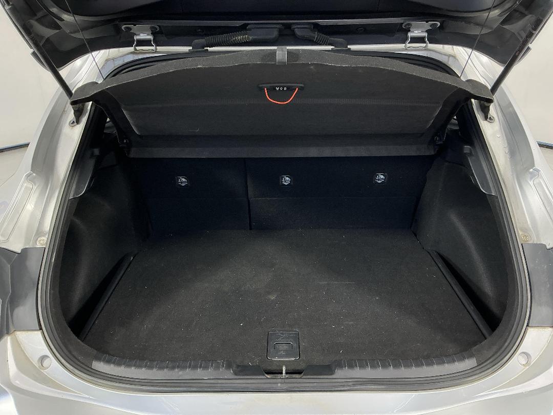 Photo '12' of Toyota Corolla GX Photo '12' of Toyota Corolla GX