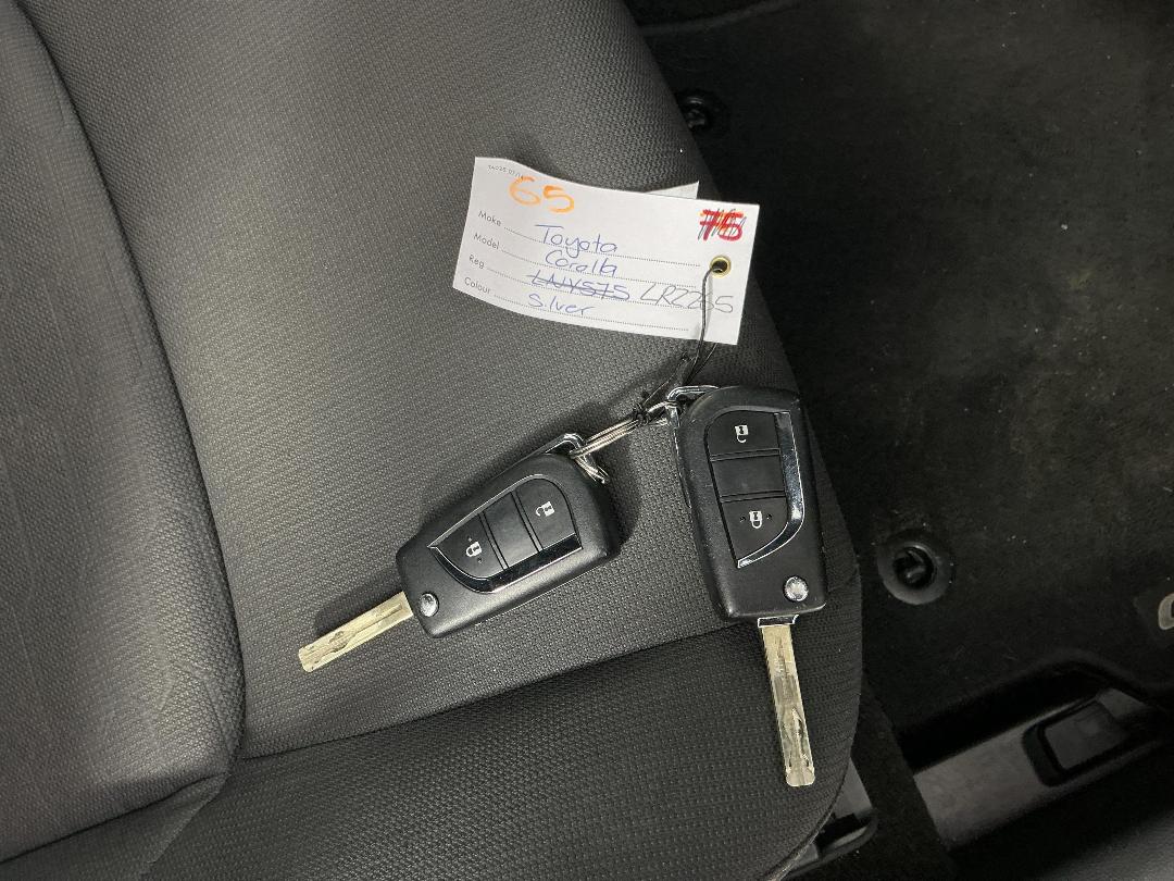 Photo '15' of Toyota Corolla GX Photo '15' of Toyota Corolla GX