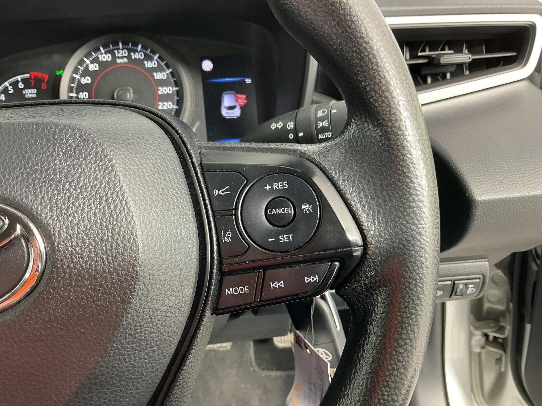 Photo '22' of Toyota Corolla GX Photo '22' of Toyota Corolla GX