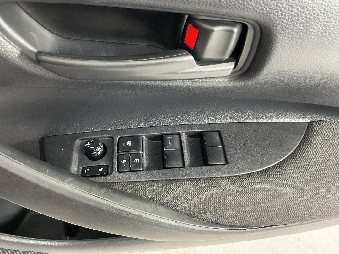 Photo '23' of Toyota Corolla GX Photo '23' of Toyota Corolla GX