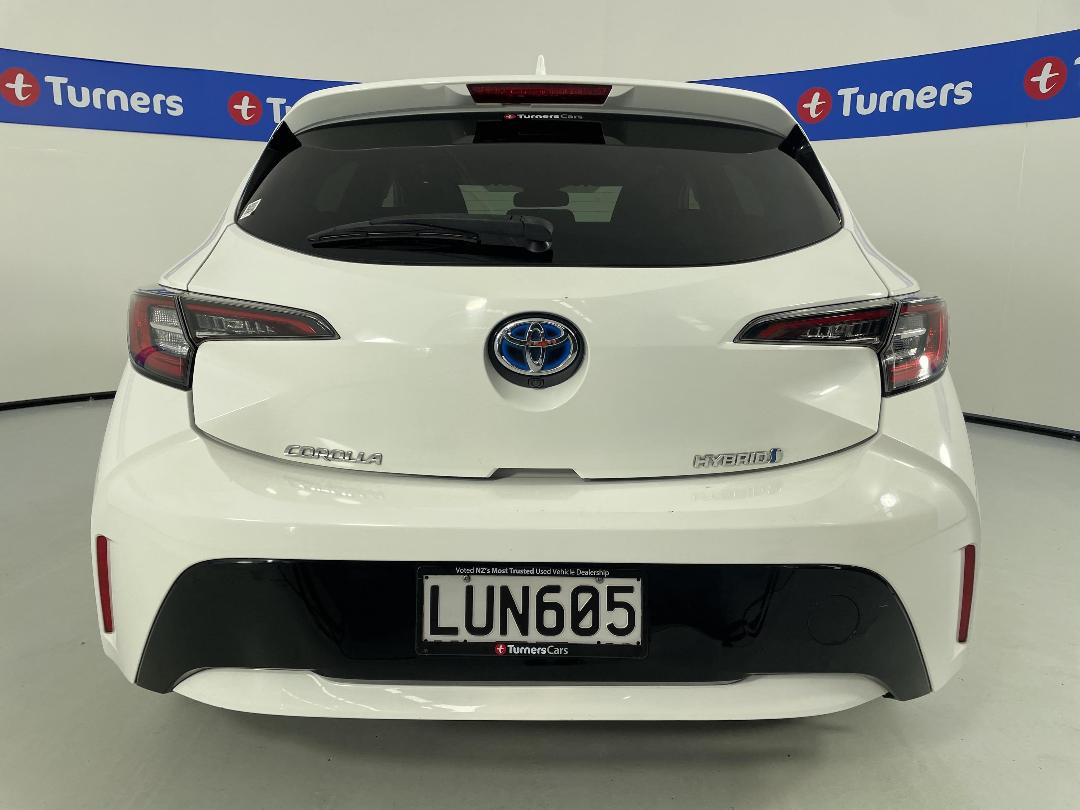 Photo '6' of Toyota Corolla