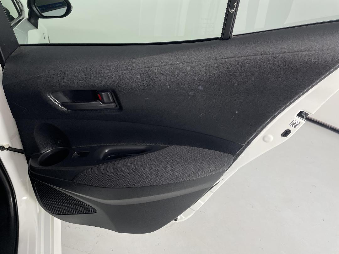 Photo '19' of Toyota Corolla