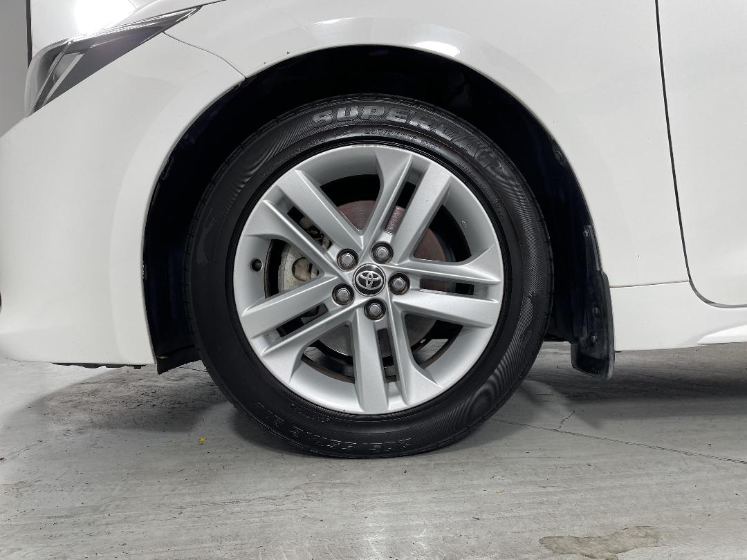 Photo '10' of Toyota Corolla