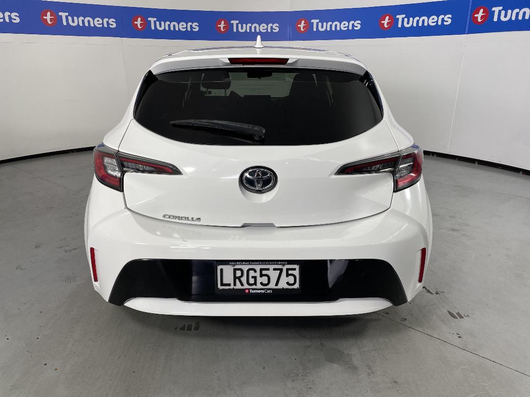 Photo '6' of Toyota Corolla