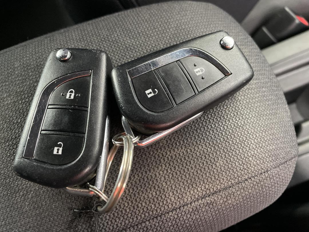 Photo '22' of Toyota Corolla