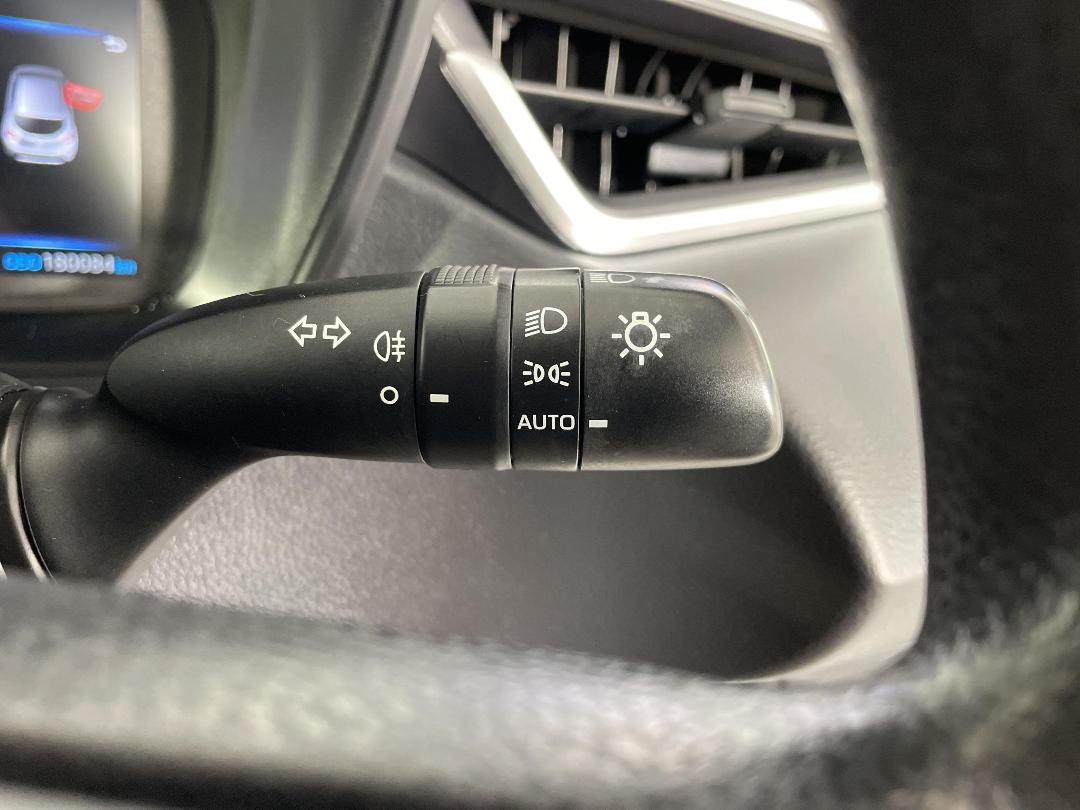 Photo '27' of Toyota Corolla