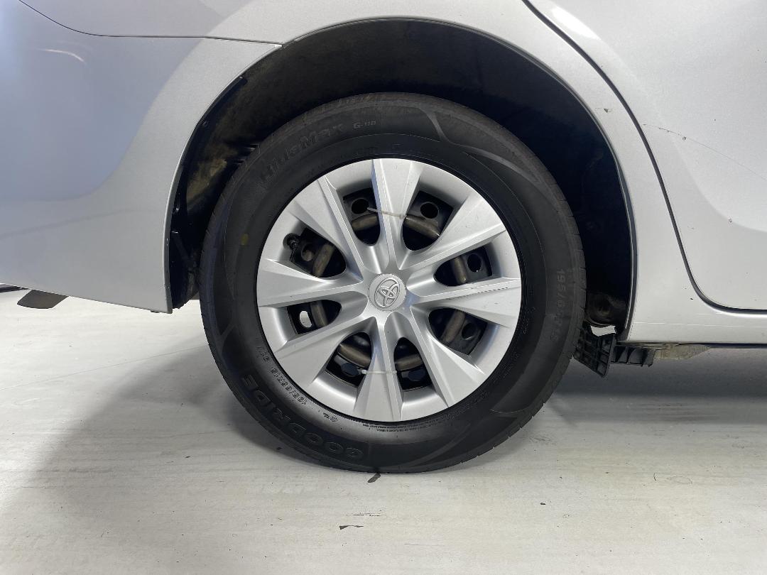 Photo '12' of Toyota Corolla Photo '12' of Toyota Corolla