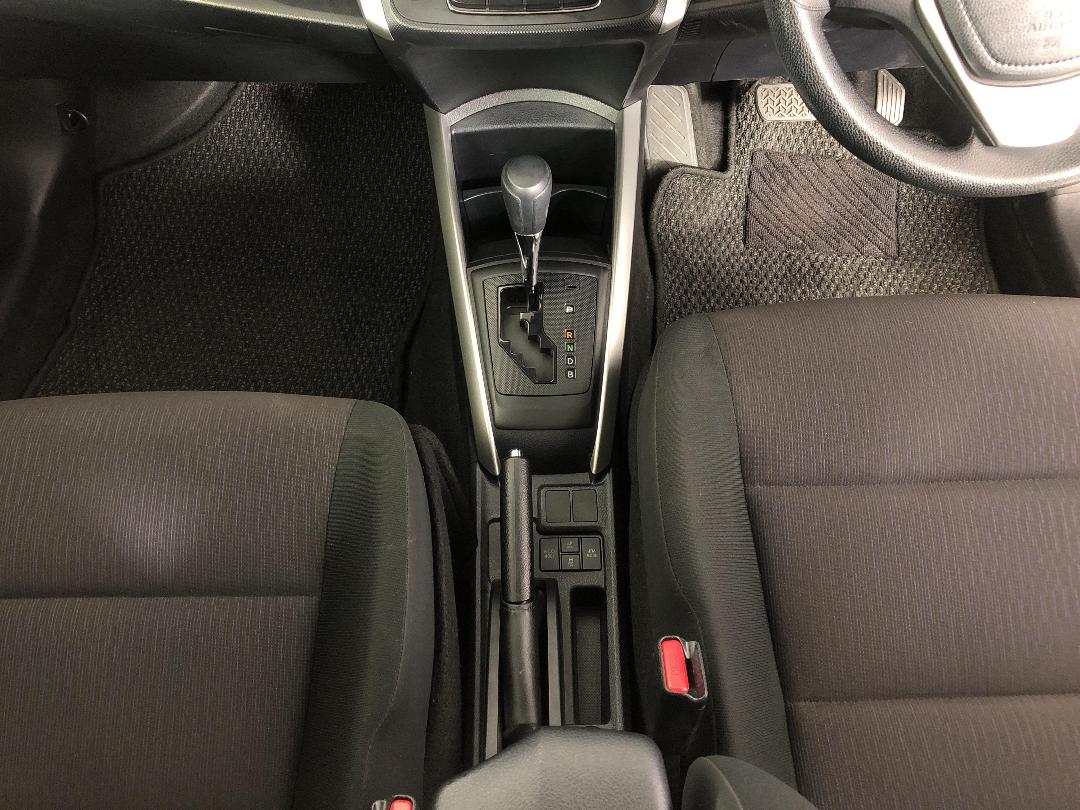 Photo '18' of Toyota Corolla Photo '18' of Toyota Corolla