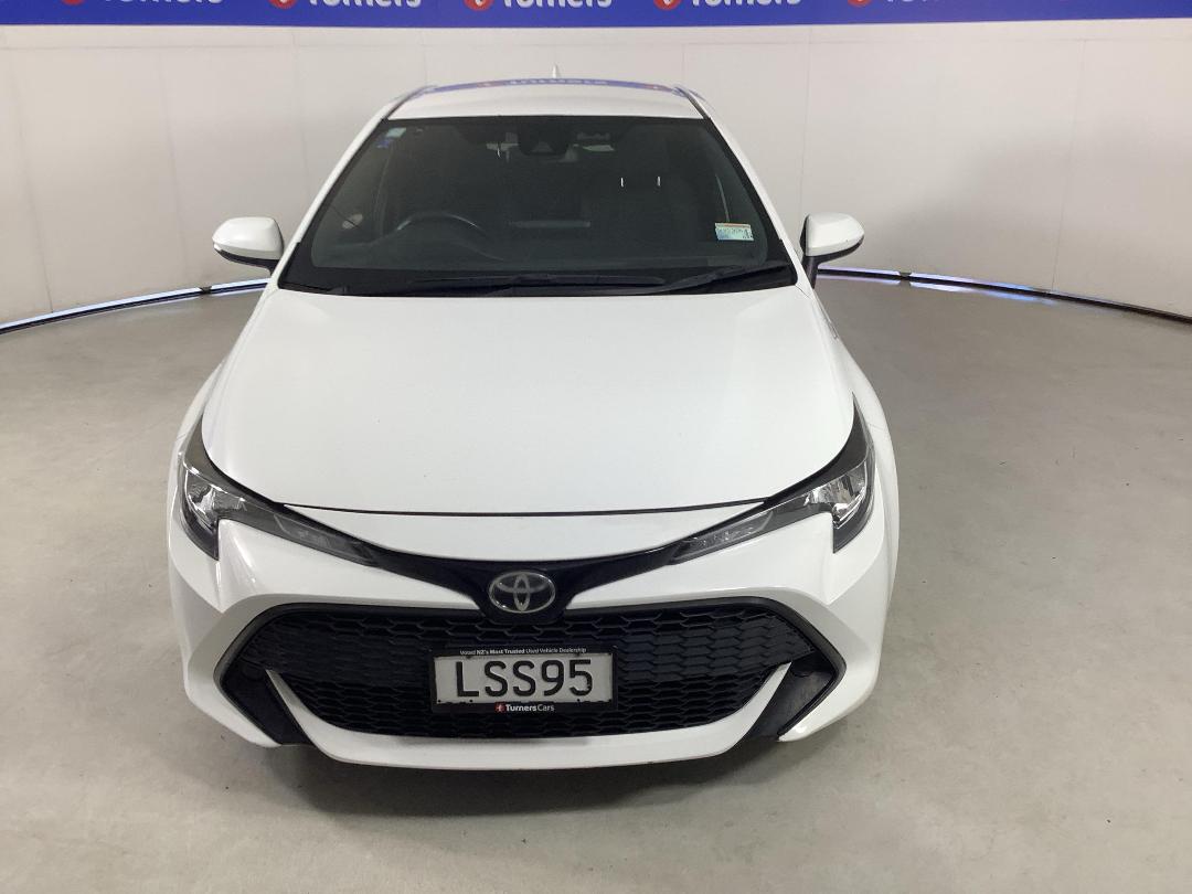 Photo '2' of Toyota Corolla