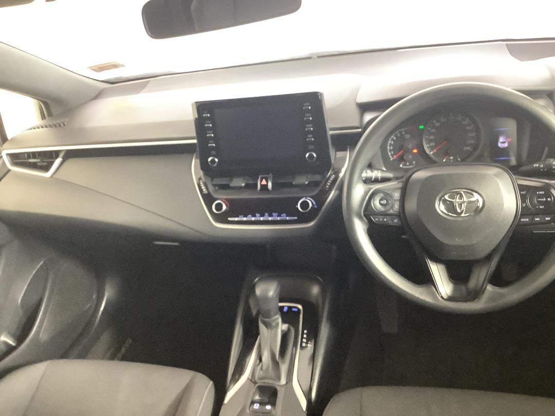 Photo '17' of Toyota Corolla