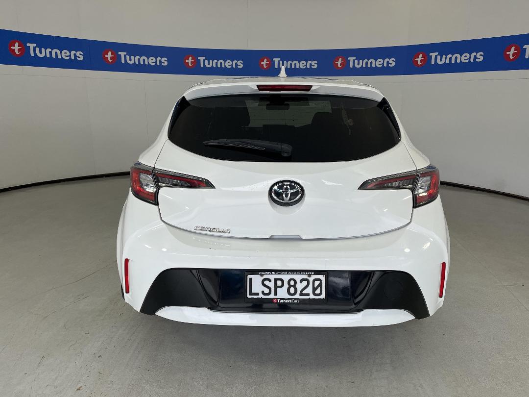 Photo '6' of Toyota Corolla