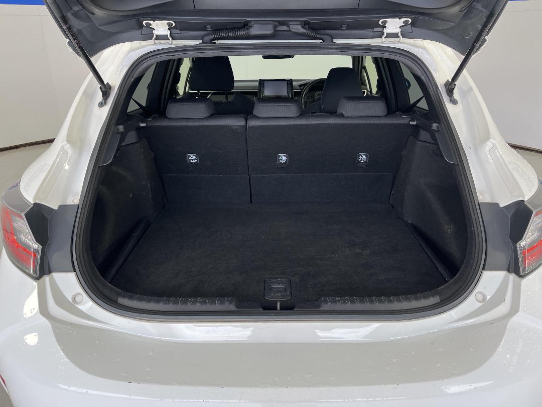 Photo '14' of Toyota Corolla