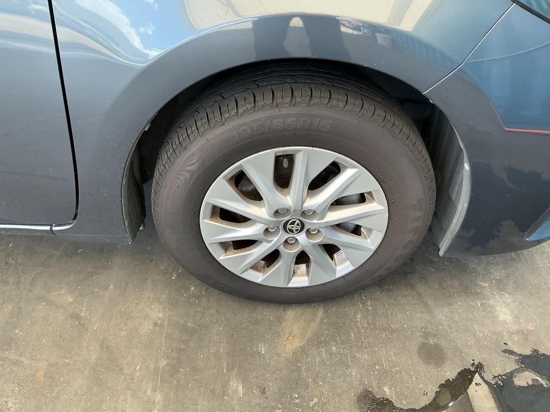 Photo '2' of Toyota Corolla GX Photo '2' of Toyota Corolla GX