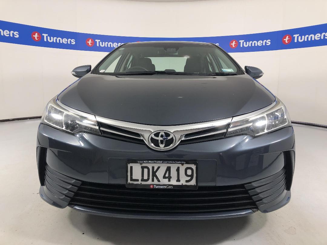 Photo '2' of Toyota Corolla Photo '2' of Toyota Corolla