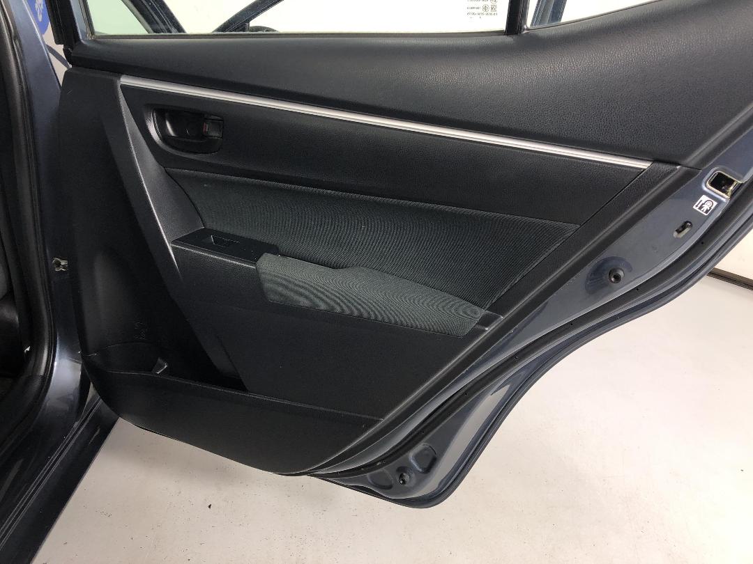 Photo '19' of Toyota Corolla Photo '19' of Toyota Corolla