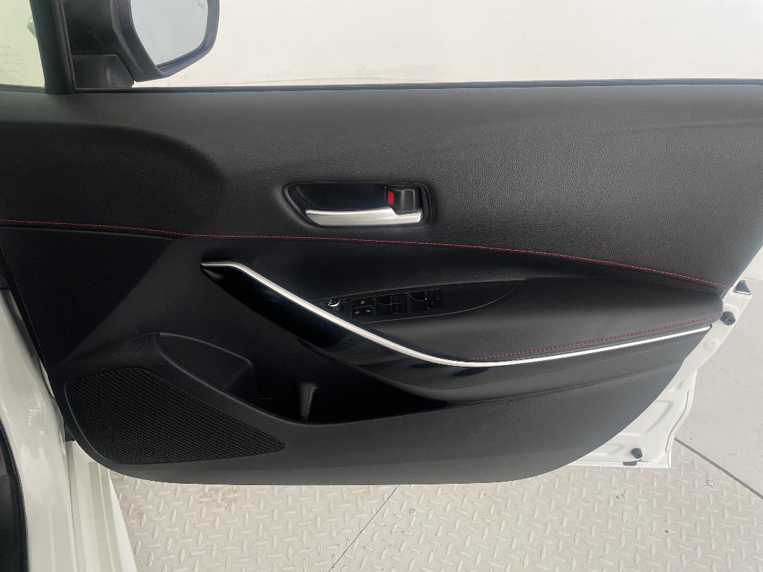 Photo '15' of Toyota Corolla