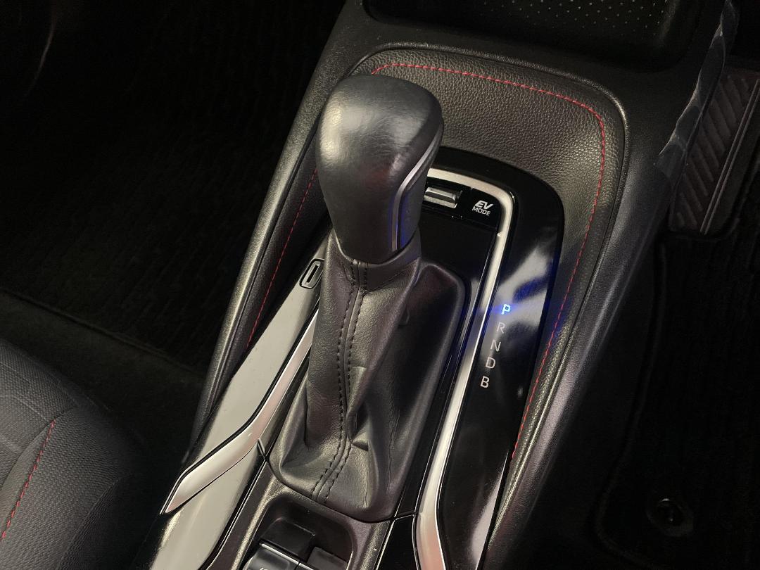 Photo '32' of Toyota Corolla