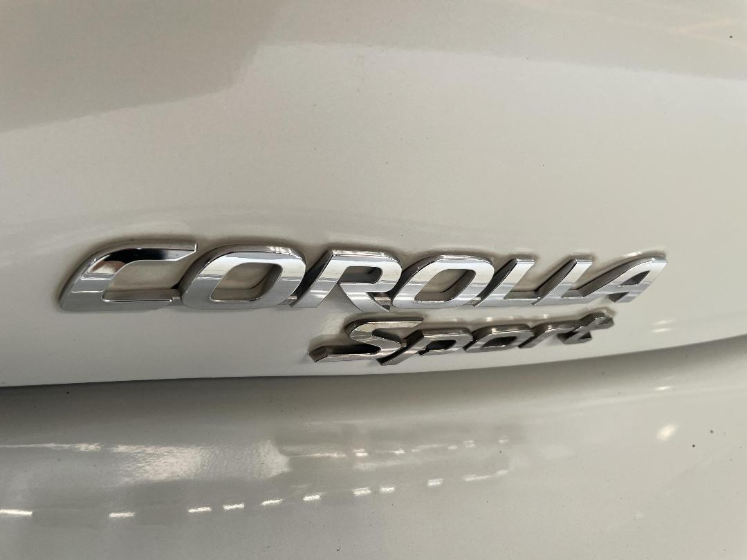 Photo '36' of Toyota Corolla