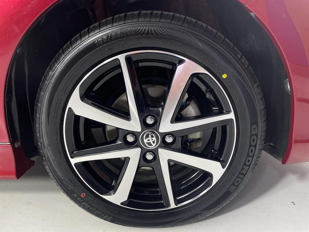 Photo '9' of Toyota Corolla