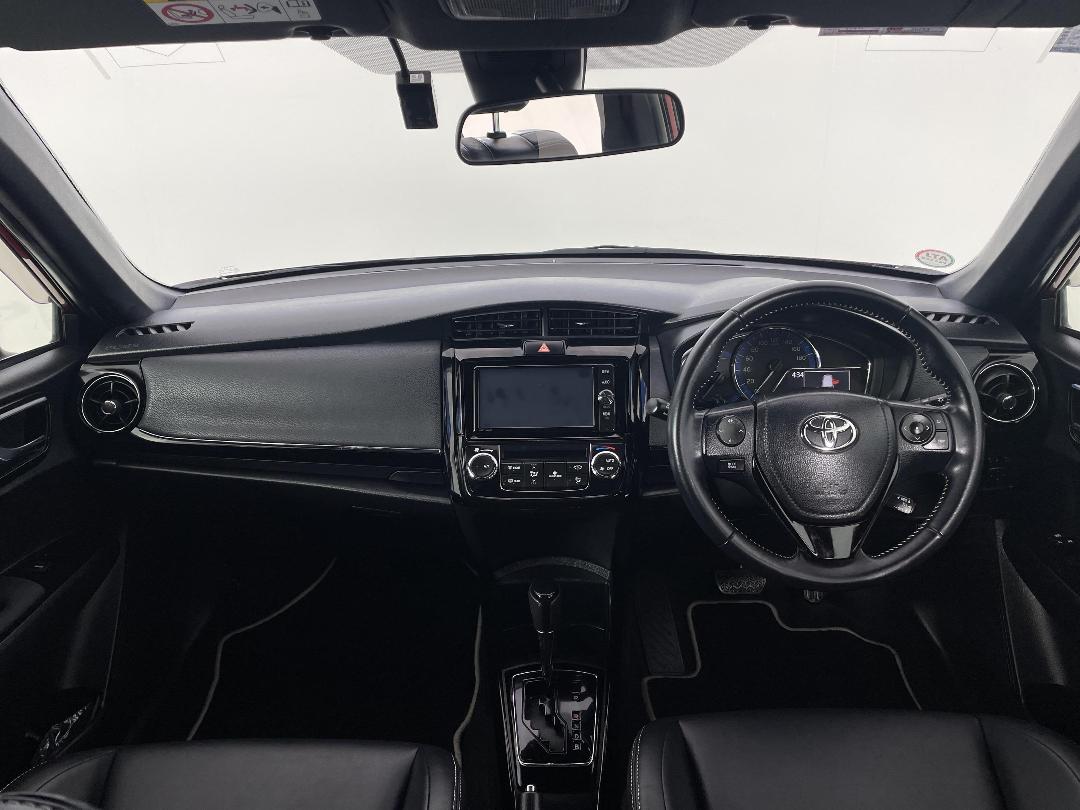 Photo '17' of Toyota Corolla