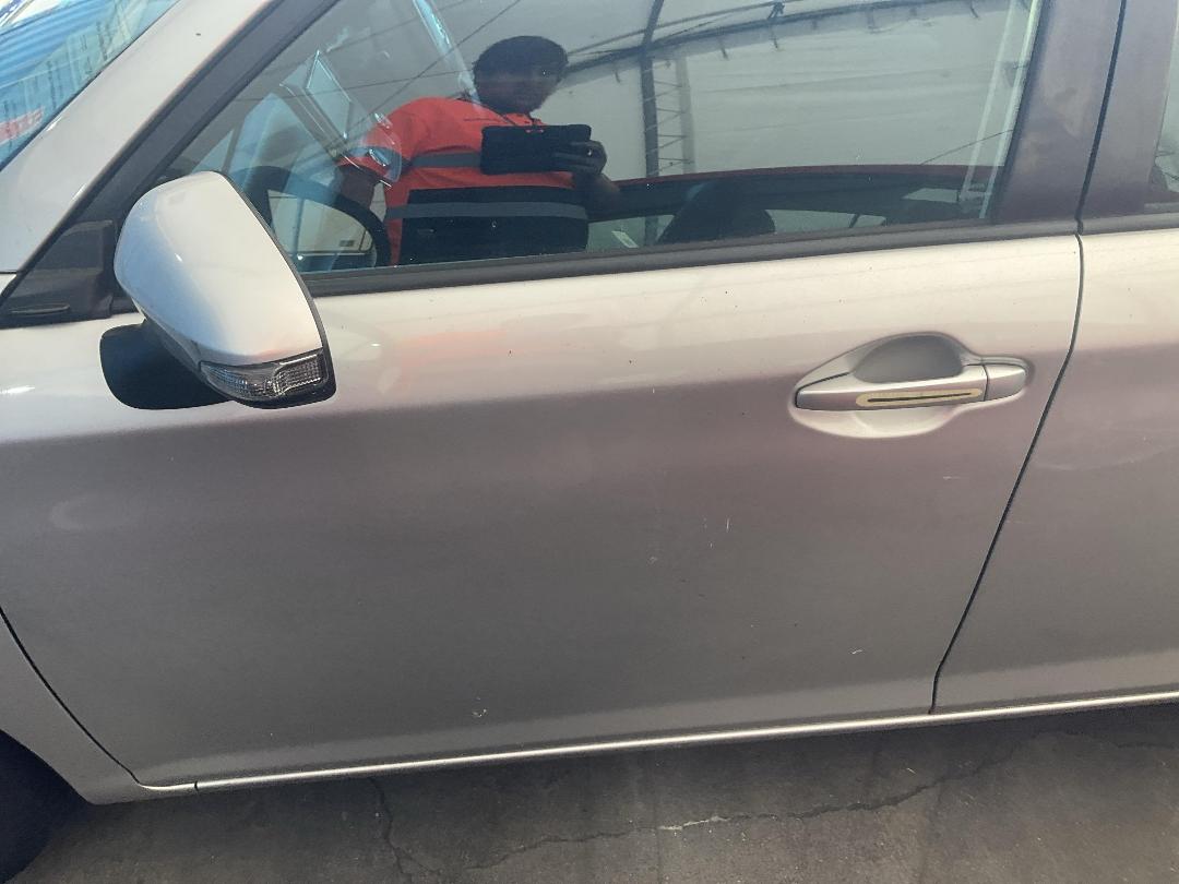 Photo '8' of Toyota Corolla Axio Photo '8' of Toyota Corolla Axio