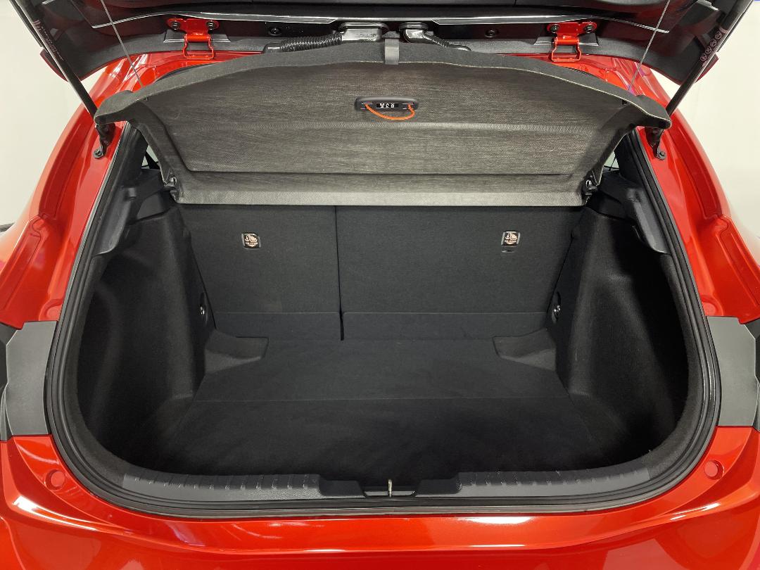 Photo '14' of Toyota Corolla