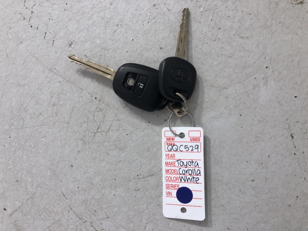 Photo '22' of Toyota Corolla