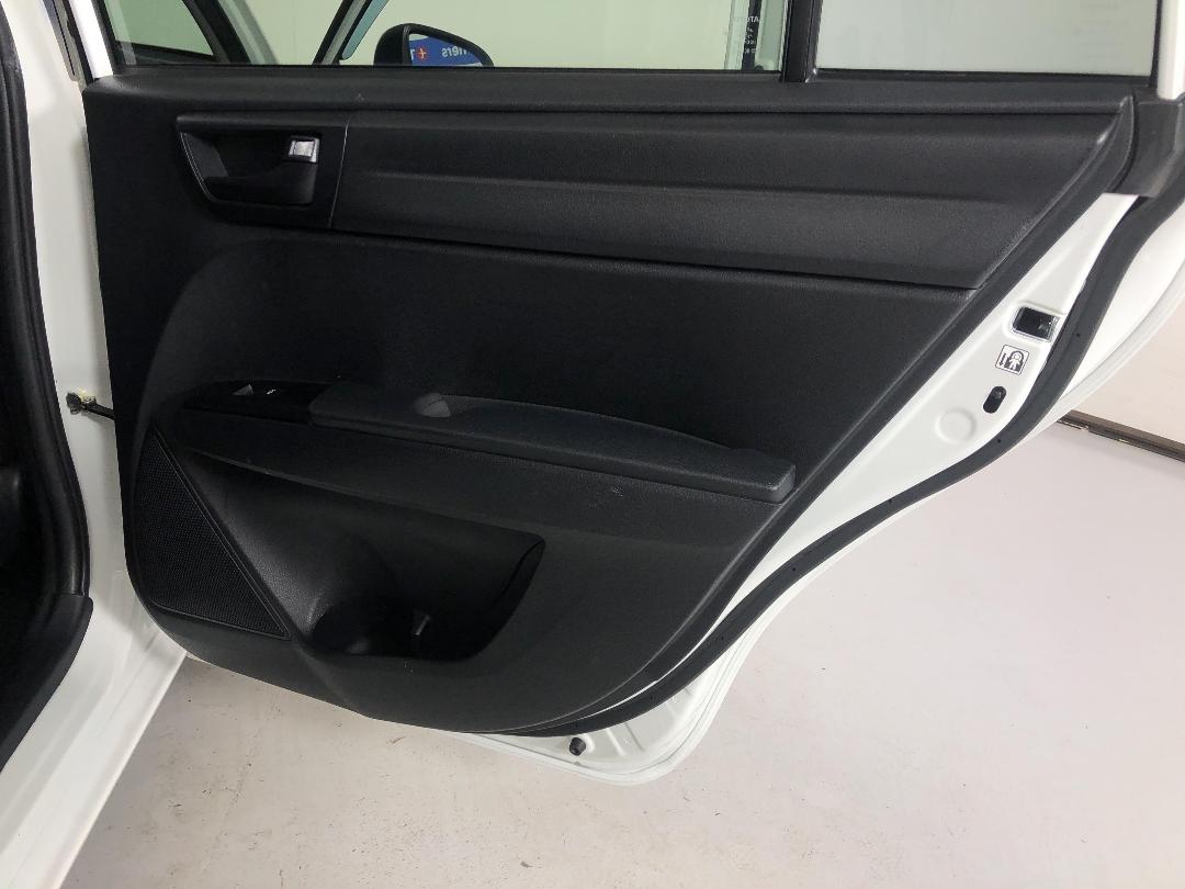 Photo '19' of Toyota Corolla